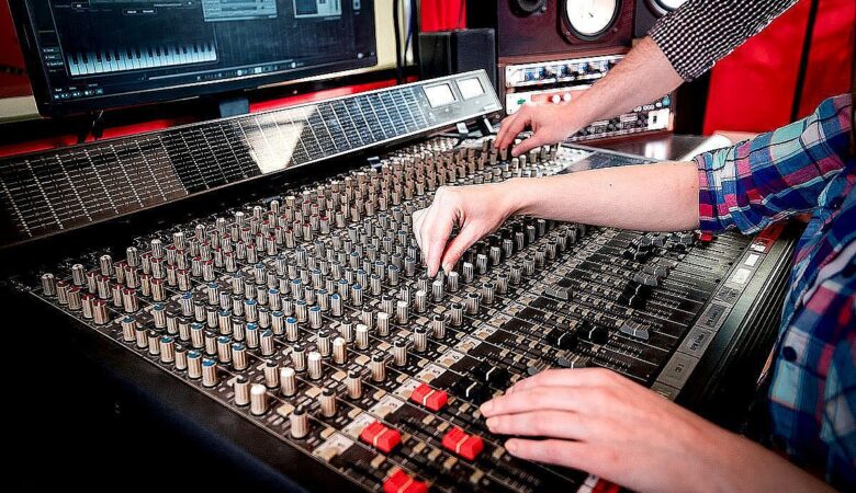 What Should You Look For In A Good Mastering Engineer?